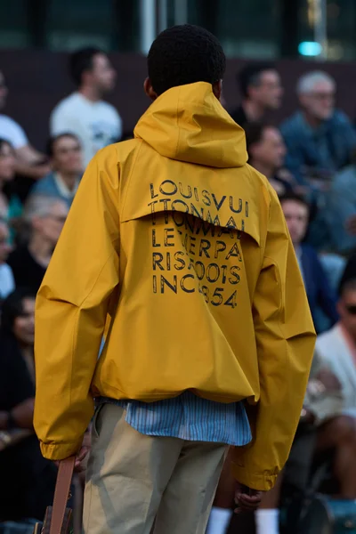 Look 103